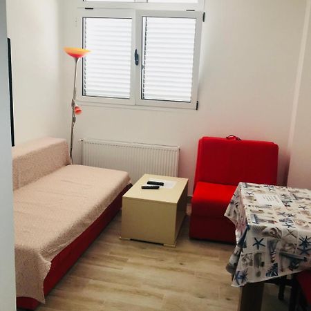 Guest House Ratko Rafailovici Exterior photo