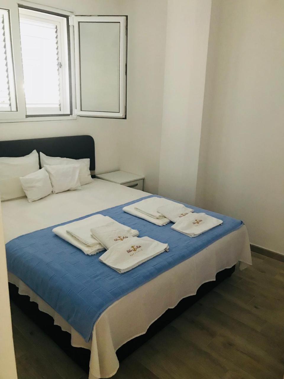 Guest House Ratko Rafailovici Exterior photo